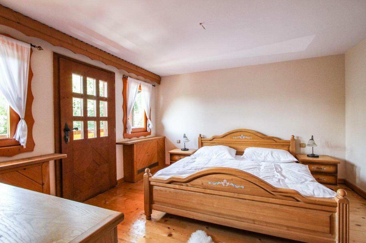 Koliba Expo Hotel Zelezna ภายนอก รูปภาพ