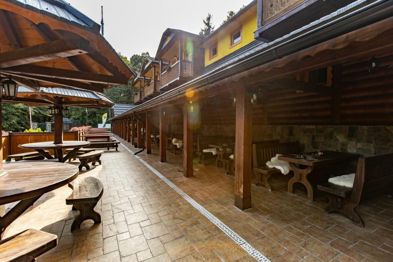 Koliba Expo Hotel Zelezna ภายนอก รูปภาพ